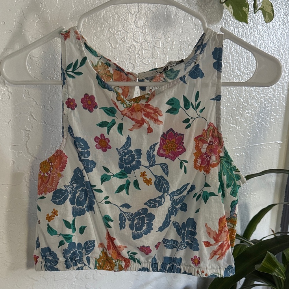 Women's Floral Sleeveless Crop Top - White with Multicolor Blooms